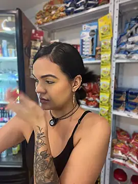 Bella-Ferrer live XXX chat