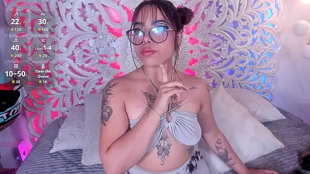 Little_natty_ Adlı Modelin Canlı XXX Sohbeti