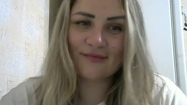 Honeydew-Waves – Naživo XXX chat