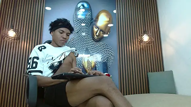 AlessandroBlack_'s Live XXX Chat