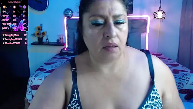 Keyla01_ élő XXX-chatje