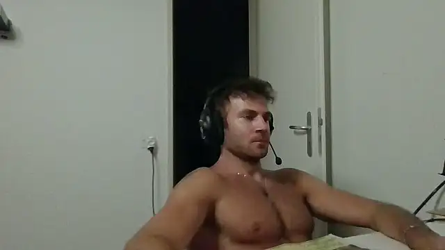 alpha-hunk Live XXX-Chat
