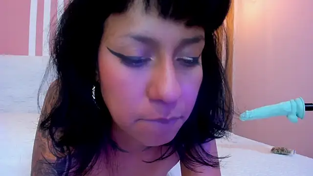 Valkiriia_wiine XXX чат на живо
