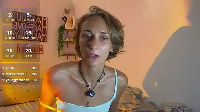 lexxislexxx XXX чат на живо