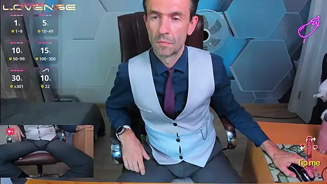 SteveTiger XXX чат на живо
