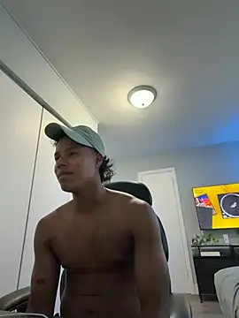 Živý XXX chat Likesuud_02