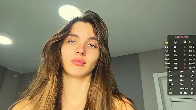 Veluxe live XXX chat