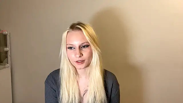 DunkedEssay Live XXX-Chat