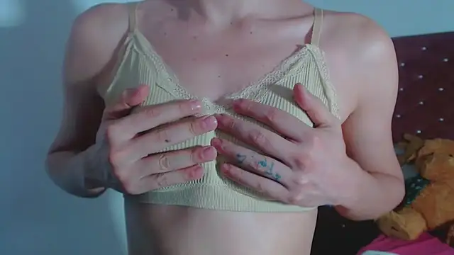 zoecyrus1 Live XXX Chat