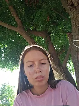 Khelmi 라이브 XXX 채팅