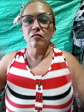 MOTHER_AND_SON09n Live XXX chat