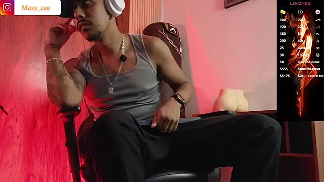 Latinmoster_boss Chat XXX in diretta