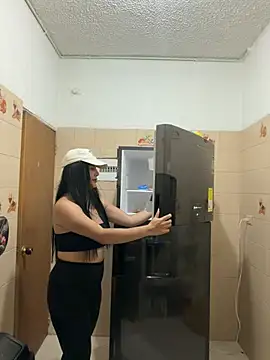 XXX chat uživo modela Cami_olarte