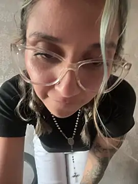 Chat XXX en directo de Isabella_varella-