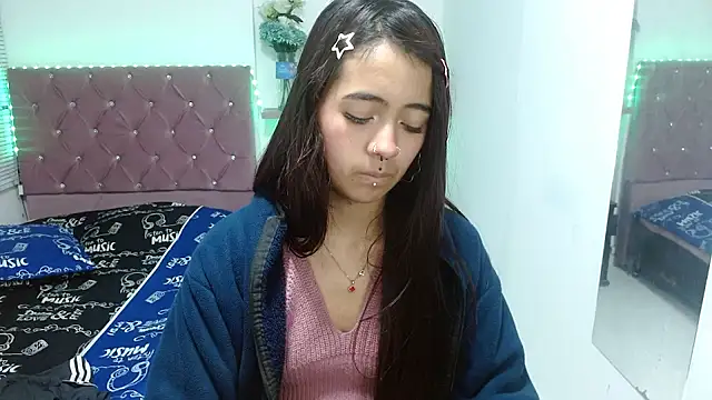 Chat +18 de sofiacumgil ao vivo