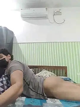 Goodmens5 Adlı Modelin Canlı XXX Sohbeti