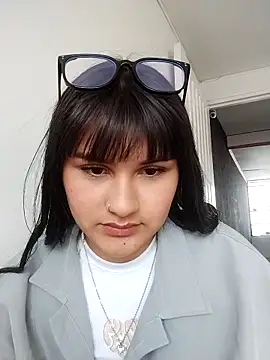 Emily-7 라이브 XXX 채팅