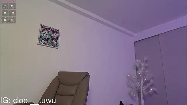 Chat +18 de cloe__palmer ao vivo