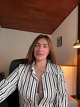 emmily_d's Live XXX Chat