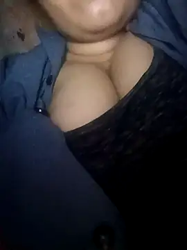 Radika345's Live XXX Chat
