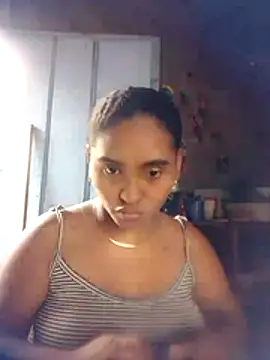Lela-Chanel Live XXX-Chat