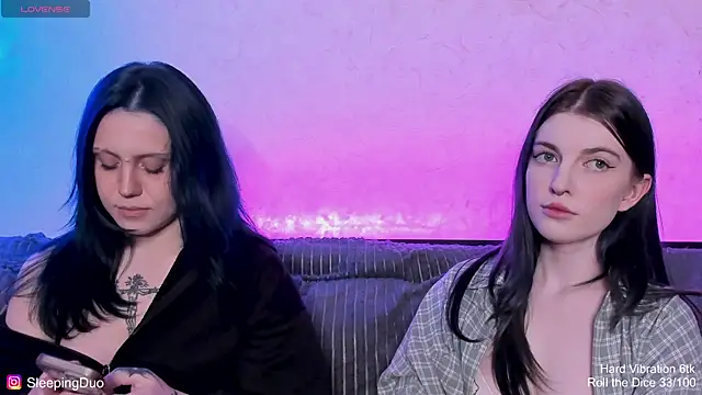 Živý XXX chat SleepingDuo
