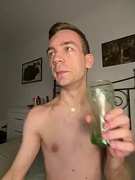 nick_subvyx 现场XXX聊天