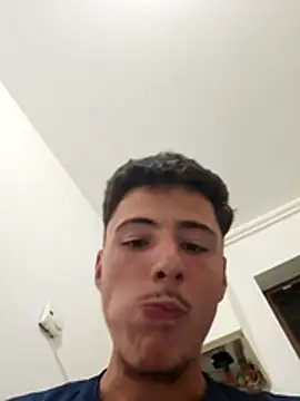 Chat +18 de denysio89 ao vivo