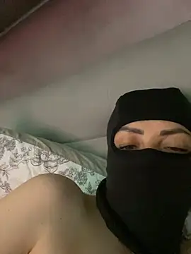 Luna_1986 Chat XXX in diretta