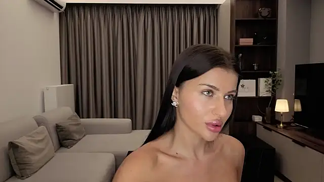 צ'אט XXX בשידור חי של CellesteFemme
