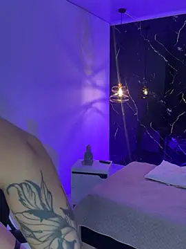 TifanyRoseX 现场XXX聊天