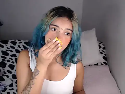 Chatroom XXX en direct de lolabonitaa