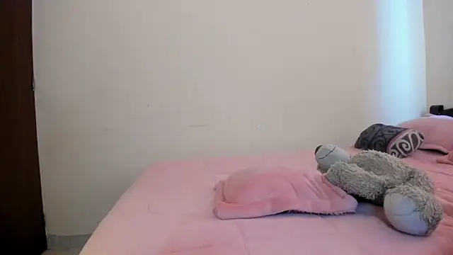 Lucy_Doll85 라이브 XXX 채팅