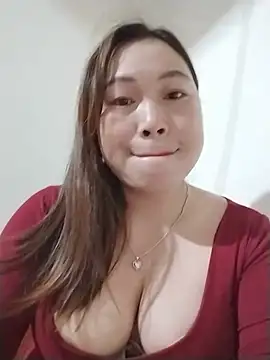 Cong2211's Live XXX Chat