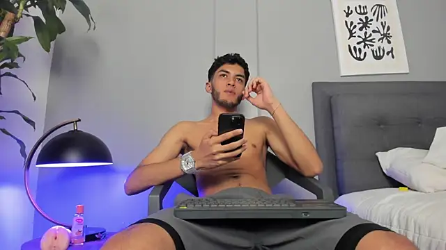 Tylerffoxx Pertunjukan Webcam