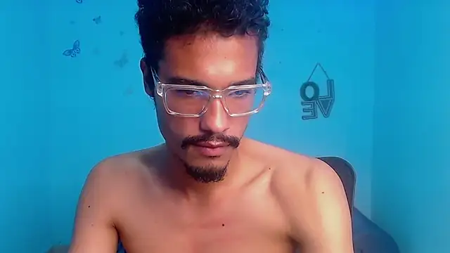 Chat XXX en directo de wolf_vip_