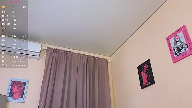 t_blonde's Live XXX Chat
