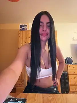 CabrioCabrio's Live XXX Chat