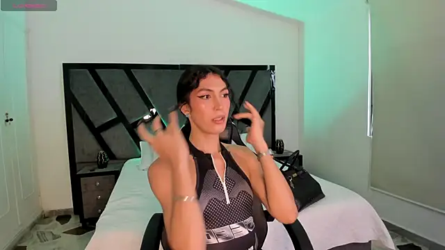 allicemackenzie 라이브 XXX 채팅