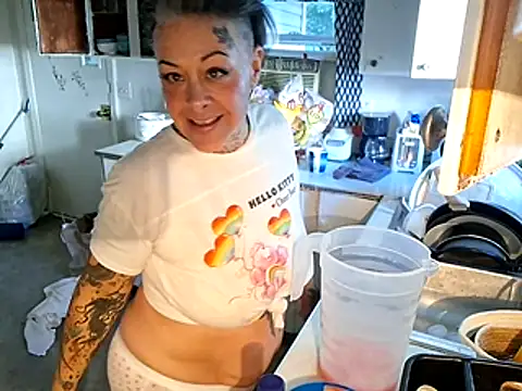 Pokazy przed kamerką – Kitty_bang