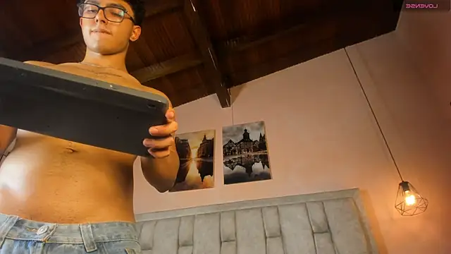 Živý XXX chat Kairoxxx_