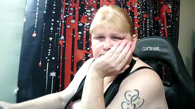 Sylviastar46 即時 XXX 聊天