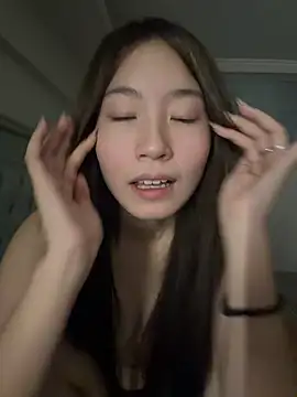 Uugirl00's Live XXX Chat
