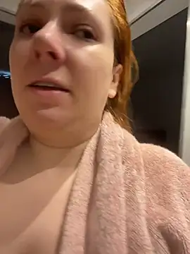 XXX chat uživo modela Patriciamoura69