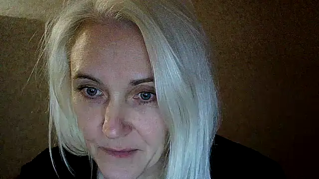 Chatroom XXX en direct de Calissako