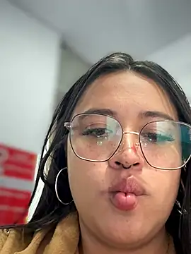 Sembang XXX Secara Langsung Mia_Risky-1
