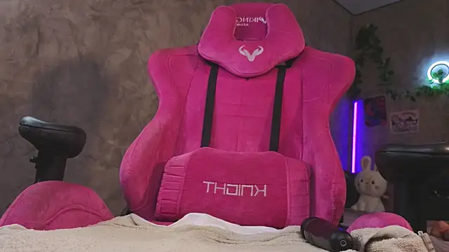 XXX chat uživo modela yummylisa