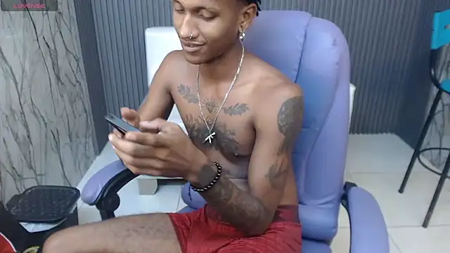 ManSant live XXX chat