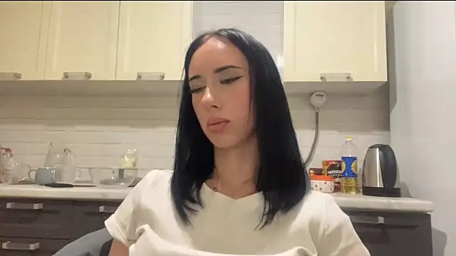 IsabellaQiueen 라이브 XXX 채팅