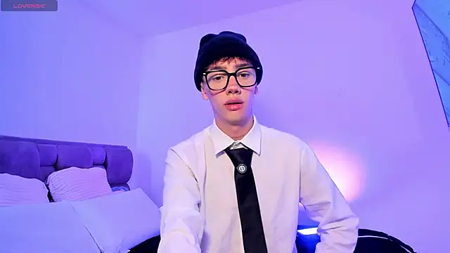 Timothy_ros Live XXX-chat